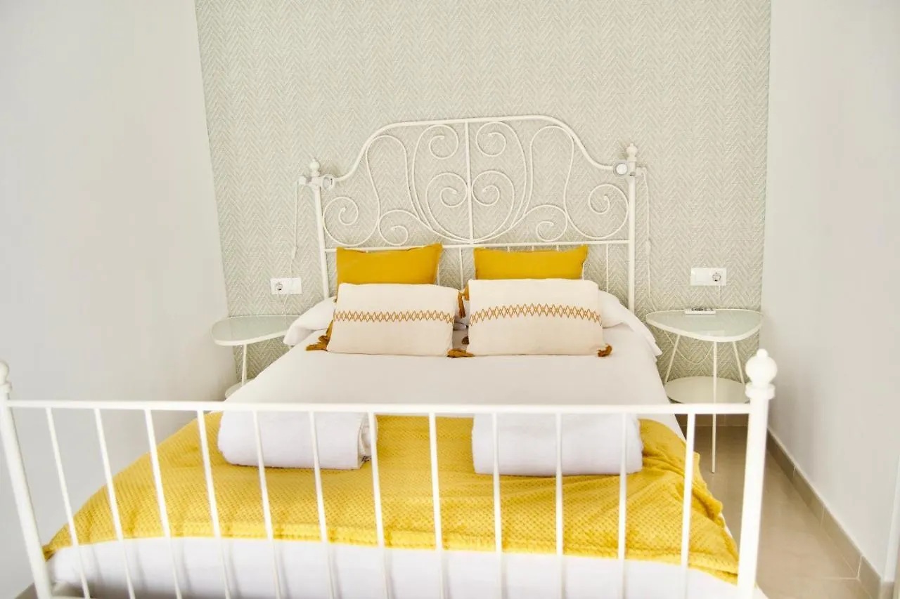 Kawaii Beachfront Malagueta Apartment 말라가